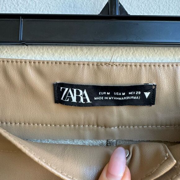 Zara Faux Leather Flare Leg Pants Size 28 Medium Tan Nude Stretch High Rise - Picture 5 of 8